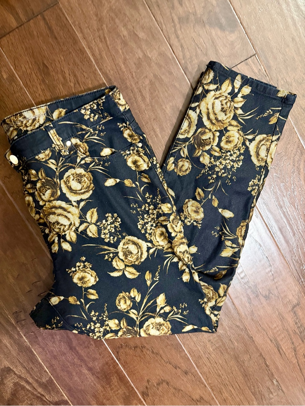 Chico's Black Skinny Pants with Gold Floral Print